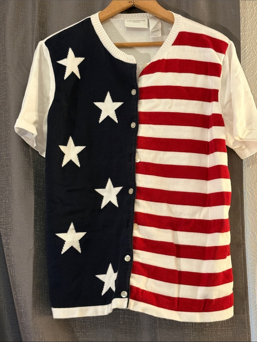 VINTAGE - Liz Claiborne - Flag-Inspired Cardigan Tee - Red, White, Blue